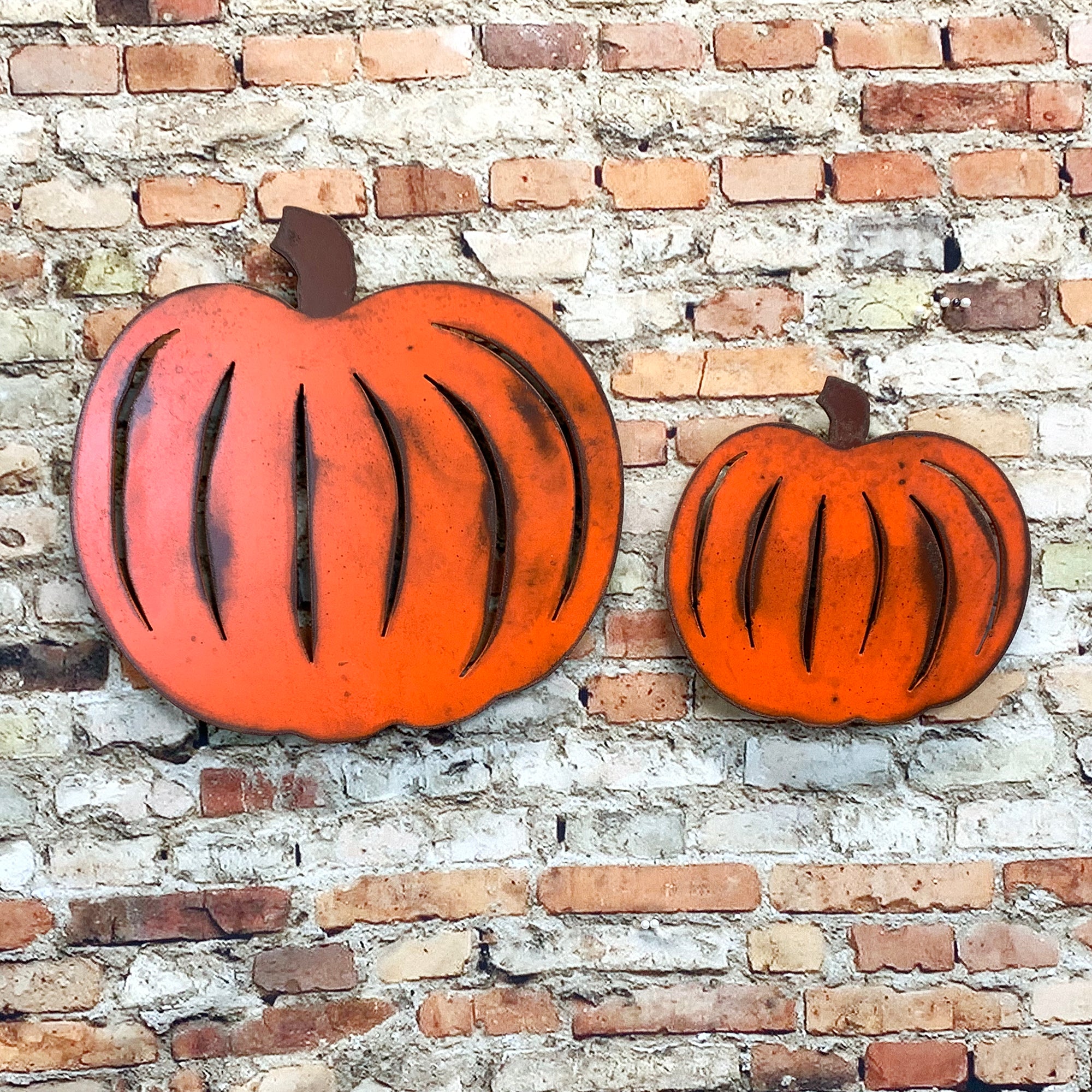 Apple - Metal Wall Art Home Decor - Handmade in the USA - Choose 8", 12" or 17" Tall